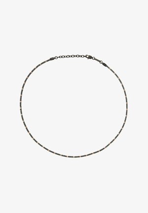 Collier de perles composé de petites perles noires et rose clair, avec une fermeture à fermoir et une chaîne pour une longueur réglable.