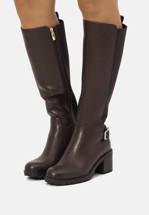 Botas - marron