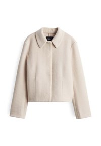 Korte, geknipte jas van zacht, lichtbeige stof. Heeft een klassieke kraag, een sluiting aan de voorkant en lange mouwen met minimale stikdetails.