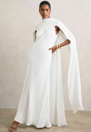 REGULAR FIT - GRETA - Robe longue - white
