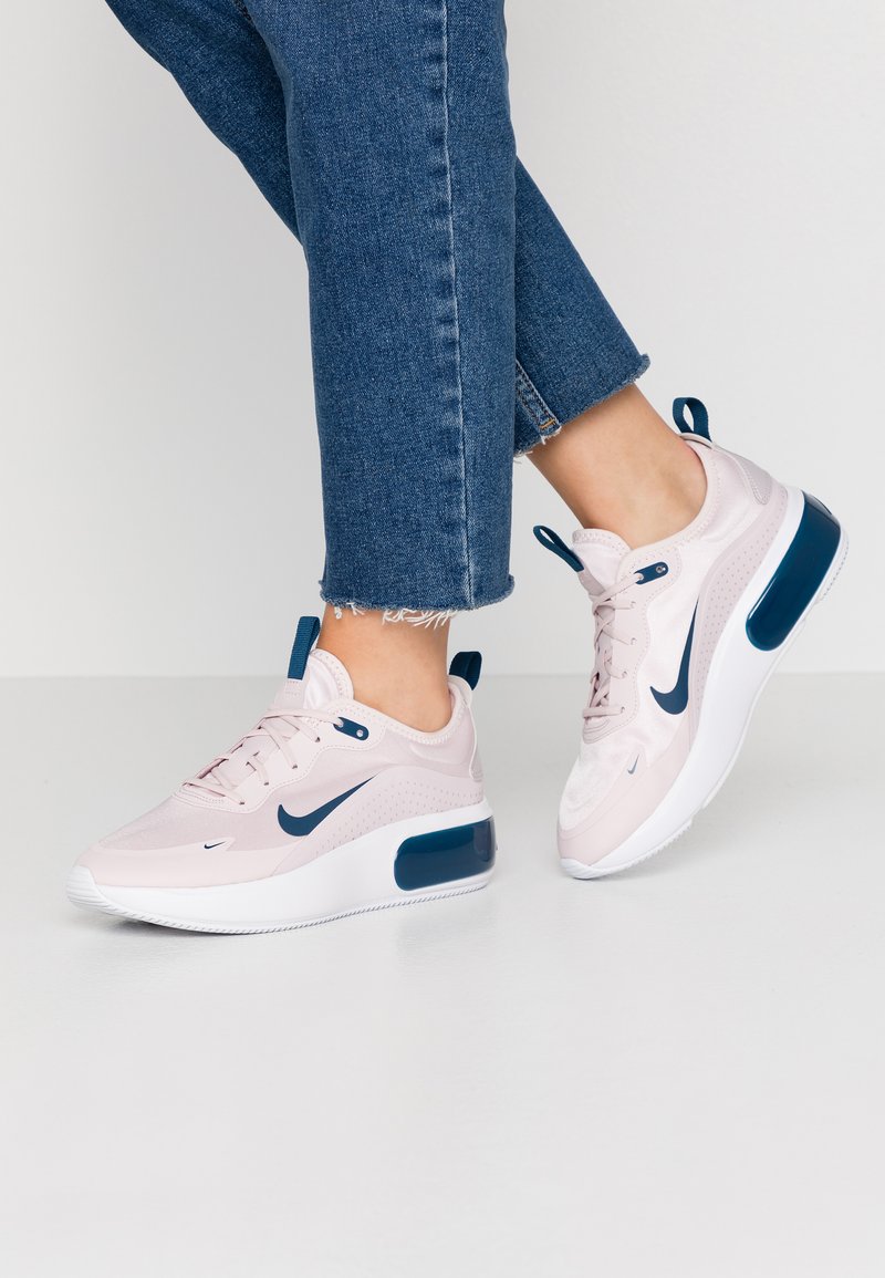 Nike Sportswear AIR MAX DIA - Sneaker low - barely rose ...