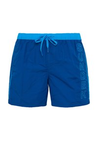 Bañador azul con cinturilla ajustable, con un logo lateral en azul claro. Fabricado en un material ligero y de secado rápido.