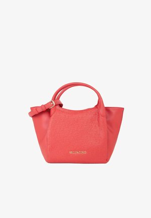 Borsa tote in pelle rossa con motivo a logo in rilievo, doppi manici arrotondati e tracolla regolabile. Accento con nome del marchio dorato sulla parte anteriore.