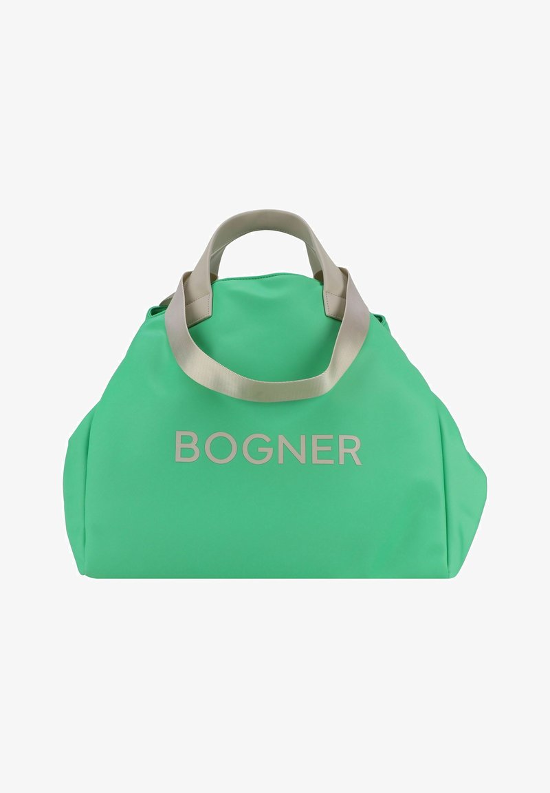 Zielona nylonowa torba o miękkiej fakturze, z beżowymi ramiączkami na ramię i srebrnym logo 'BOGNER' z przodu. Okrągły kształt z szerokim otwarciem.