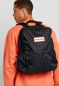 Hunter ORIGINAL ORIGINAL LARGE BACKPACK UNISEX - Ryggsäck - black