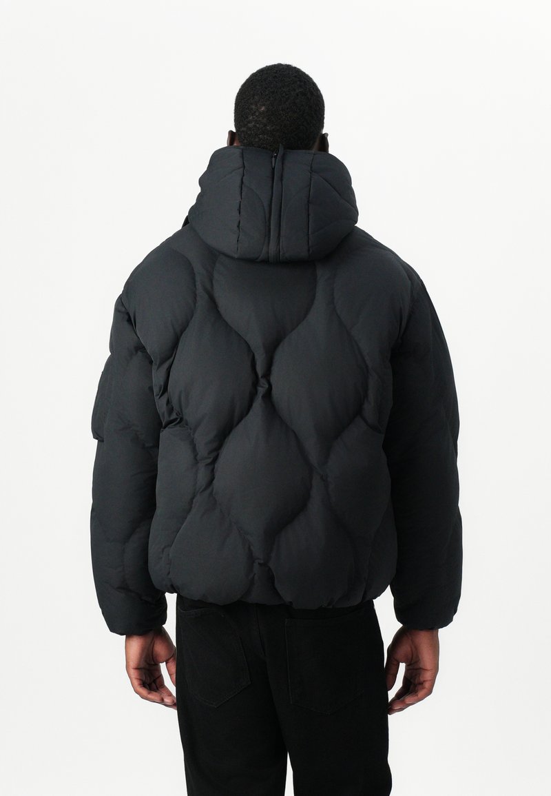 Oakley URBAN SLOPE PUFFER JACKET - Giacca invernale - blackout
