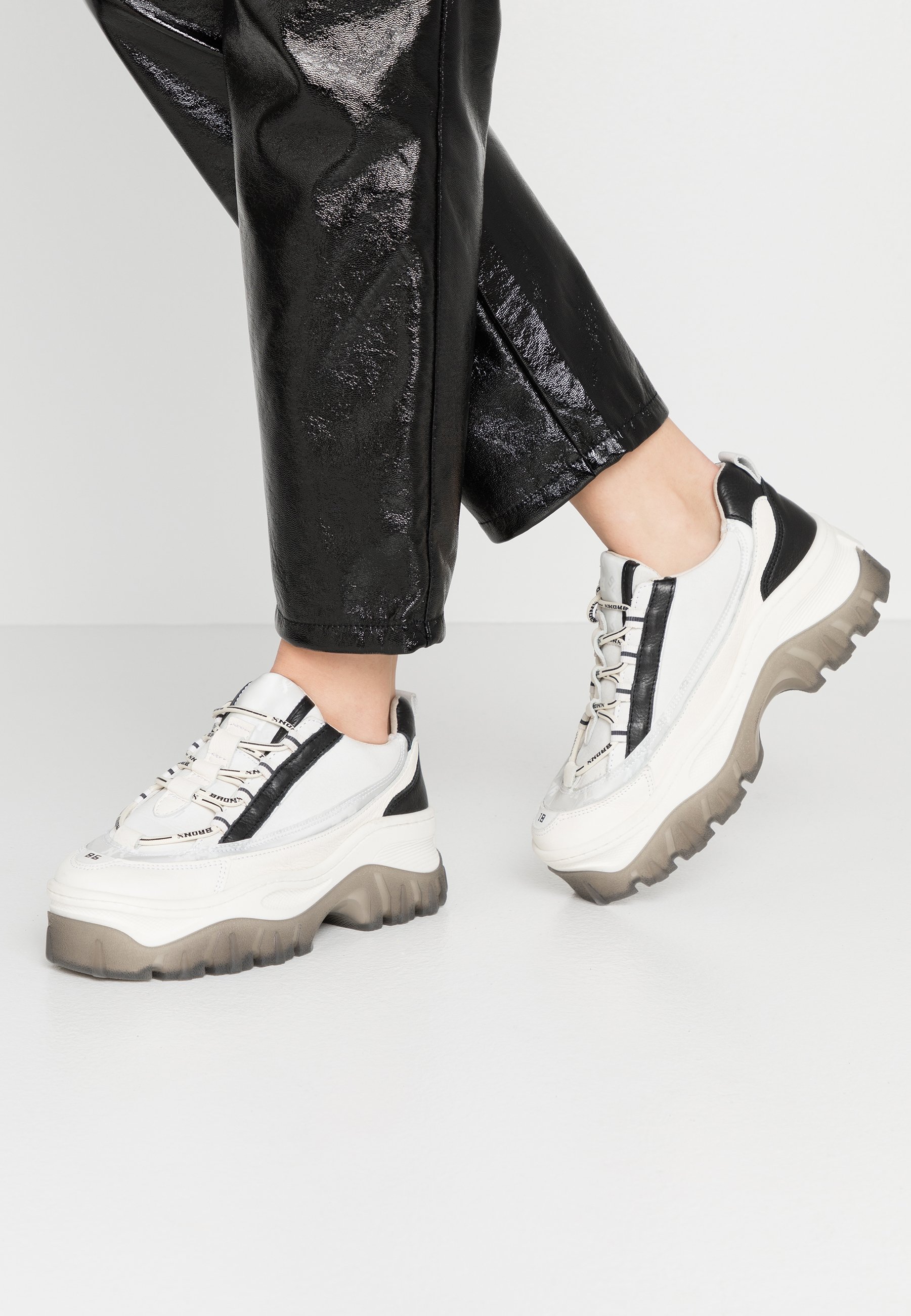 bronx jaxstar trainer sneaker