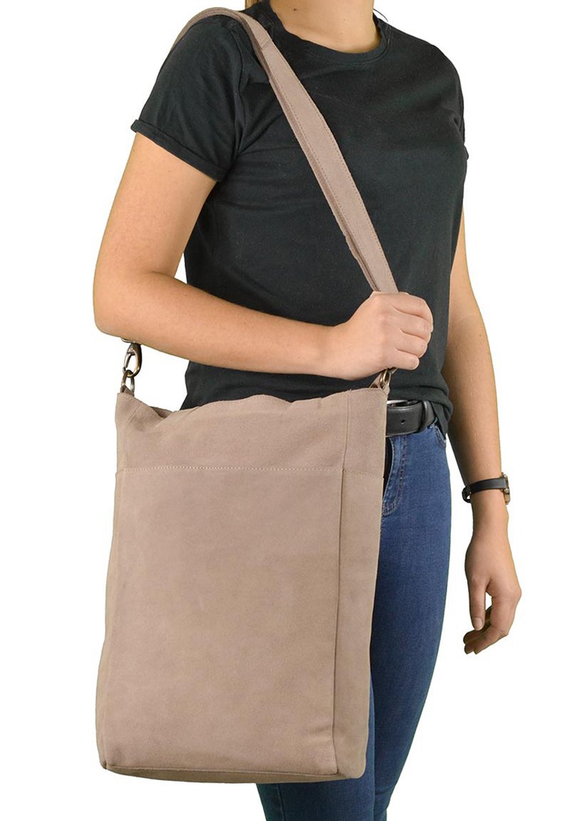 Gusti Leder OLIVIA Shopping Bag grey/grau Zalando.de