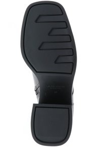 Vagabond Botines con cordones - black
