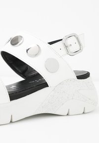 Tamaris Platform sandals - white