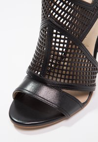 San Marina Sandales à talons hauts - black