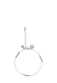 Ezüst karkötő lánc dizájnnal, váltakozó gömb alakú gyöngyökkel. Állítható zárszerkezet díszítő akcentussal és texturált charm-mal.