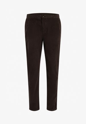 Tmavě hnědé kalhoty vyrobené z měkké látky. Mají elastický pas se zapínáním na knoflík a rovný střih nohavic.