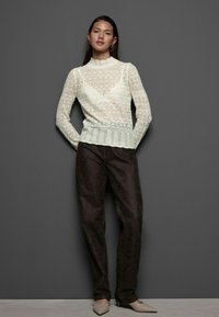Next REGULAR FIT HIGH NECK  - Džemper - white ecru