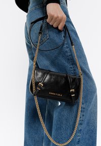 Bimba Y Lola MINI - Soma ar siksnu pāri ķermenim - black