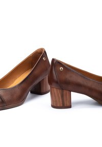 Pikolinos CALAFAT - Escarpins - brown