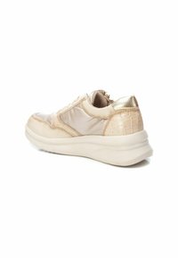 XTI Baskets basses - beige