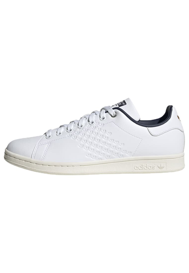 Vintage Adidas Stan Smith White Trainers Used but in - Depop