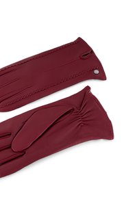 Bordeauxrote Lederhandschuhe mit glatter Textur, verziert mit dekorativen Nähten und einem gerafften Detail am Handgelenk. Schlanke, stromlinienförmige Form.