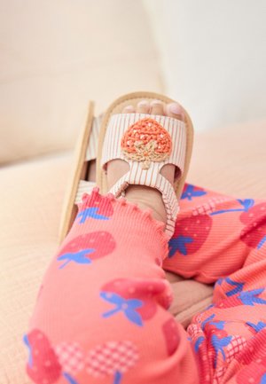 Next, REGULAR FIT - BABY SANDALS  . - Lær-at-gå-sko - white pink strawberry