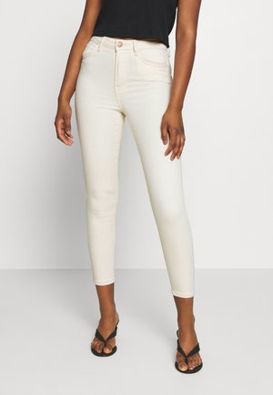 Jeansy Skinny Fit