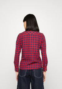 Wrangler Overhemdblouse - red