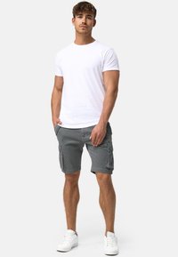 INDICODE JEANS ARBOR - Short - lt grey