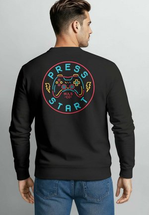 PULLOVER MIT BACKPRINT PRESS START GAMING - Sweatshirt - schwarz
