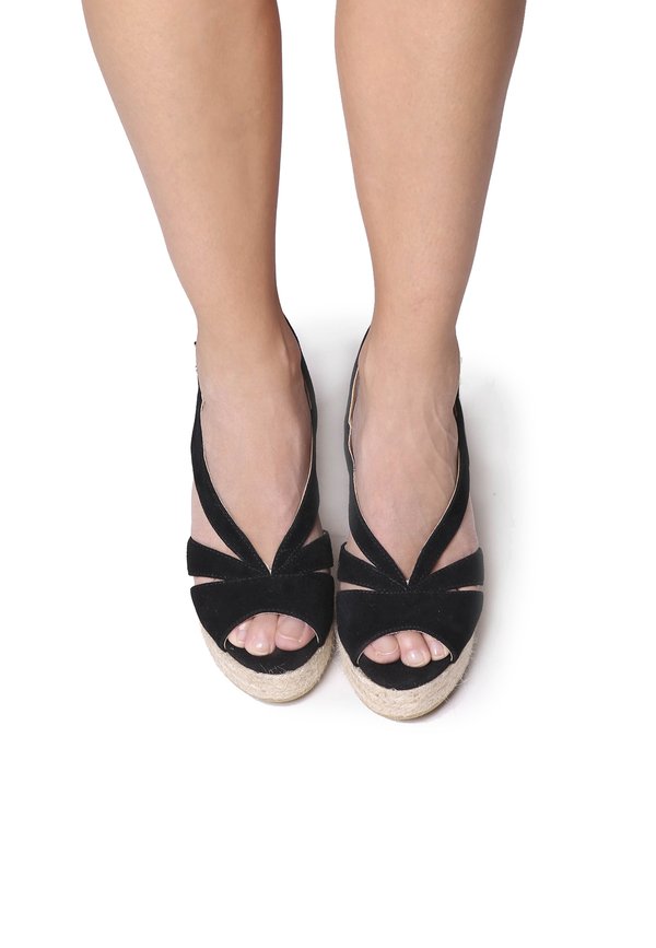 NAOMI-A - Keilsandalette