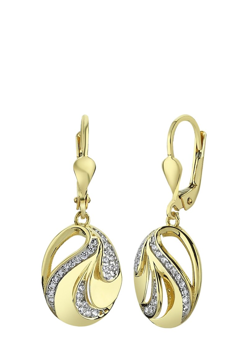 Boucles d'oreilles pendantes en ton or avec un design ondulé, ornées de pierres précieuses translucides le long de la courbe, et dotées d'un fermoir à clapet pour un port sécurisé.