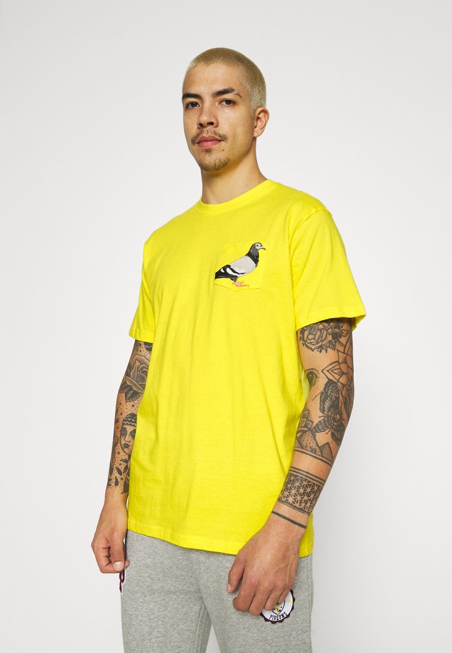 POCKET TEE UNISEX - T-Shirt print - yellow