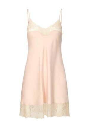 Jasnoróżowa satynowa koszula nocna na cienkich ramiączkach, z koronkową lamówką wzdłuż dekoltu i dołu oraz gładką, płynną sylwetką.