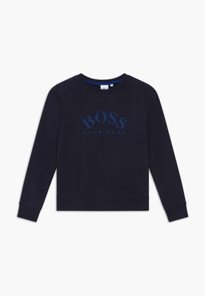 Sudadera de manga larga color azul marino con cuello redondo, con el texto "BOSS HUGO BOSS" en azul en el pecho.