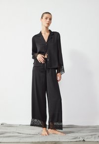 Anna Field SET - Nattplagg set - black