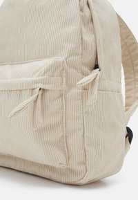 Even&Odd Mugursoma - beige