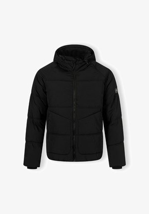 Giacca a vento nera con zip frontale, polsini elastici e cappuccio. Presenta cuciture diagonali e due tasche frontali per riporre oggetti.