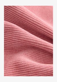 Unselected, pink