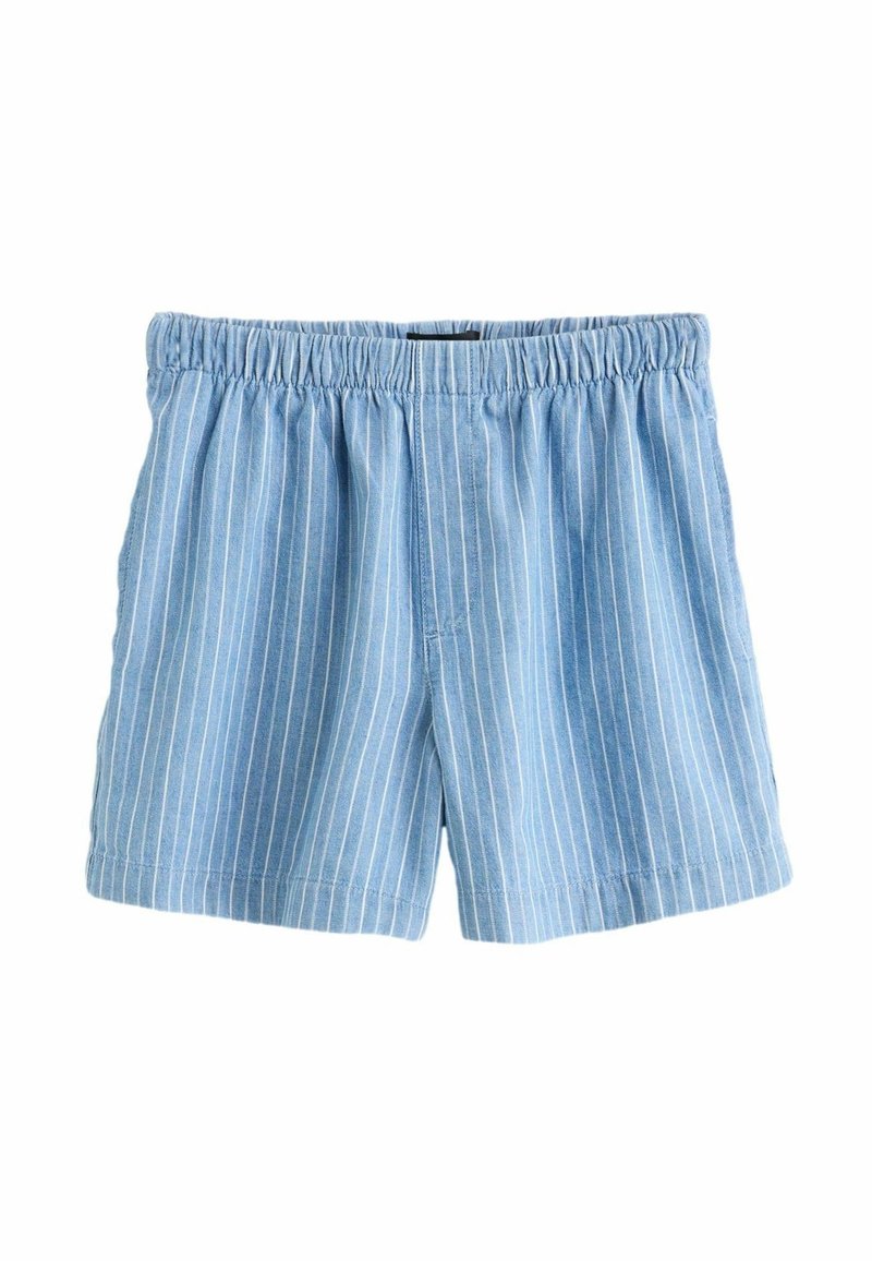 Short en coton bleu clair avec de fines rayures blanches verticales et une taille élastique, posé à plat sur fond blanc.