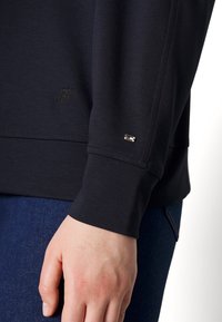 Tommy Hilfiger Curve Sweater - dark blue