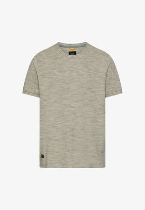 T-shirt z krótkim rękawem i okrągłym dekoltem, z cienkimi poziomymi paskami w stonowanych beżowych i szarych odcieniach, z małą czarną metką przy dole.