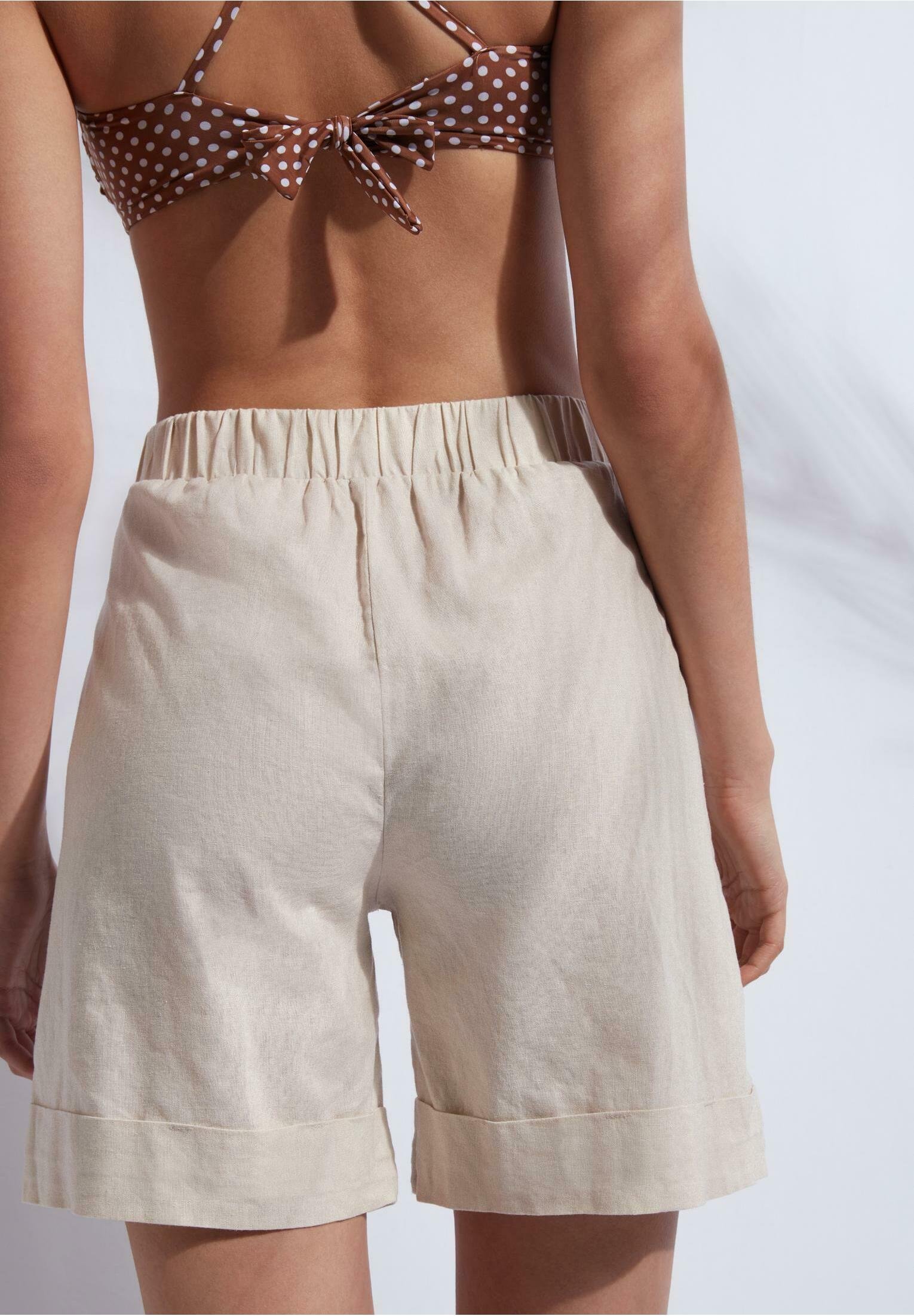 Calzedonia AUS LEINEN UND BAUMWOLLE - Shorts - brown sand/marrone chiaro -  Zalando