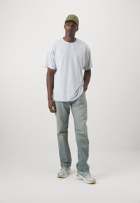 Legacies BENFICA LISSABON GLORIOSO - Marškinėliai su spaudiniu - grey marl