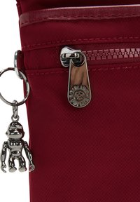 Kipling ARTO BE UN - Borsa a tracolla - elevated wine