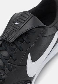 Nike Performance Scarpe da calcio per terreni sintetici - black