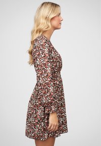 Cloud 5ive Dienas kleita - black