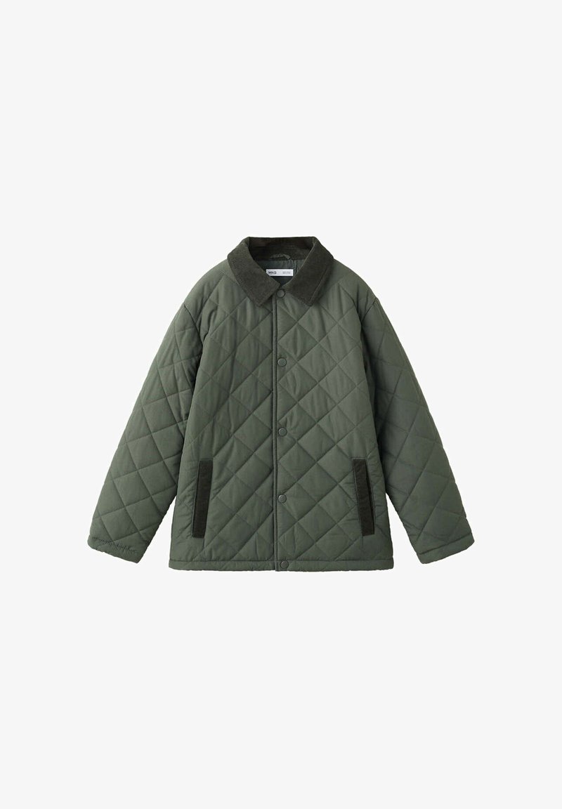 Veste matelassée verte avec boutons-pression, col sombre et poches latérales bordées de foncé, affichée sur fond blanc.