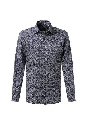Camicia da uomo a maniche lunghe con bottoni, con un intricato motivo paisley blu navy e bianco e colletto a punta su sfondo bianco.