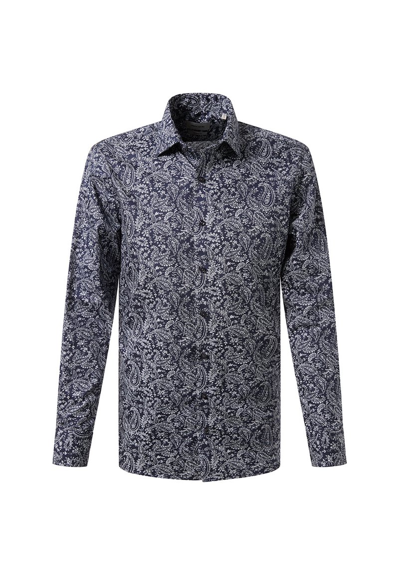 Camicia da uomo a maniche lunghe con bottoni, con un intricato motivo paisley blu navy e bianco e colletto a punta su sfondo bianco.