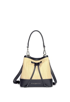 Borsa a secchio beige intrecciata con rifiniture in pelle nera, tracolla regolabile, chiusura con coulisse e logo "bugatti" sul fondo anteriore.