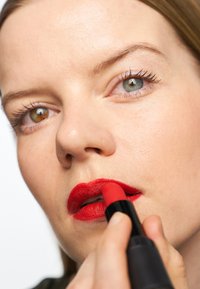 Collistar PURO LIPSTICK MATTE - Läppstift - hypnotic poppy